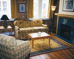 Destinations at Royal Victoria Suites