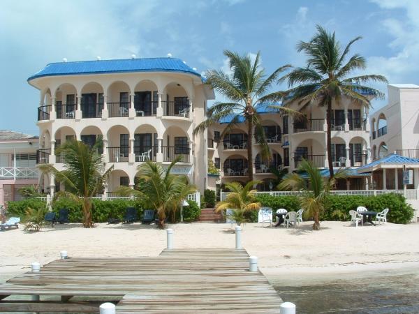 AquaMarina Suites