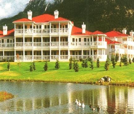 Fairmont Vacation Villas at Riverside and Hillside